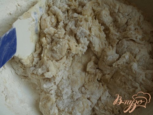 Мясные расстегаи с луком и яйцом Мясные расстегаи с луком и яйцом
