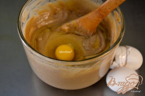 Фунтовый пряный кекс с апельсиново-ромовым соусом Фунтовый пряный кекс с апельсиново-ромовым соусом