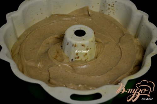 Фунтовый пряный кекс с апельсиново-ромовым соусом Фунтовый пряный кекс с апельсиново-ромовым соусом
