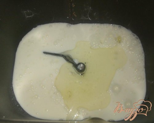 Хлеб с копчеными колбасками сыром и чесноком Хлеб с копчеными колбасками сыром и чесноком