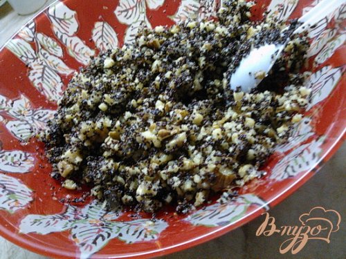 Пирог с яблоками, маком и грецкими орехами. Пирог с яблоками, маком и грецкими орехами.