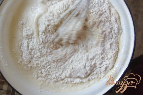 Пирог с персиковой начинкой на скорую руку Пирог с персиковой начинкой на скорую руку