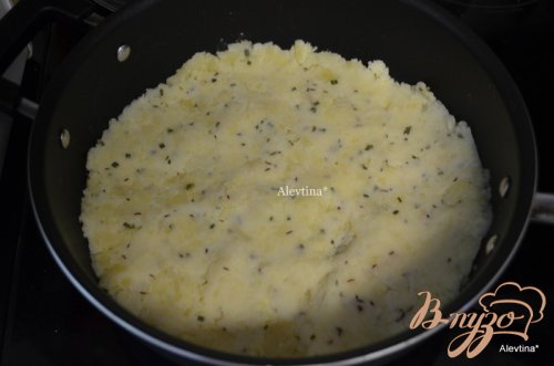 Жареный картофель по- швейцарски Жареный картофель по- швейцарски