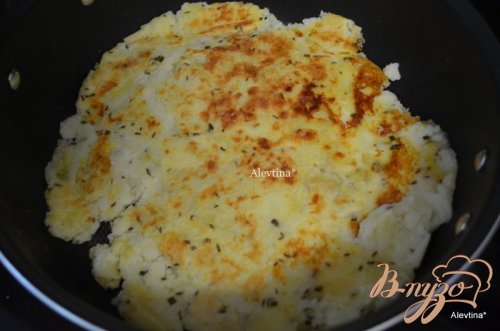 Жареный картофель по- швейцарски Жареный картофель по- швейцарски
