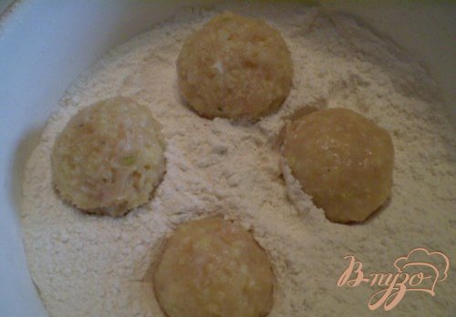 Котлеты из куриного мяса с пшеном Котлеты из куриного мяса с пшеном