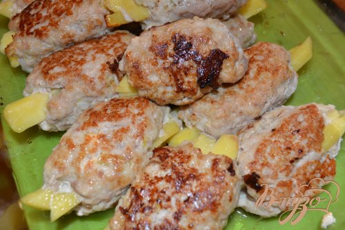 Котлетки фаршированные картофелем Котлетки фаршированные картофелем