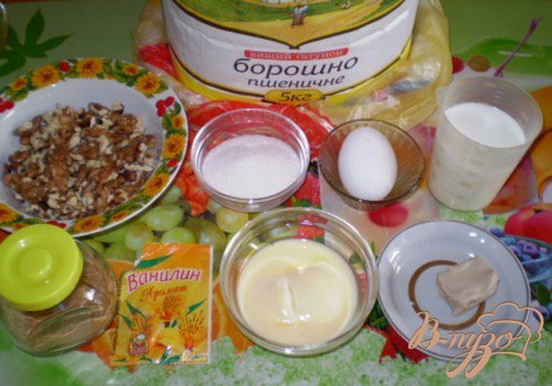 Открытые рулетики с корицей и орехами Открытые рулетики с корицей и орехами