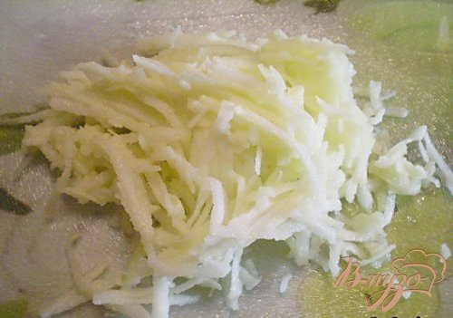 Салат из капусты с редькой и яблоком Салат из капусты с редькой и яблоком