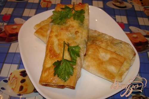 Лаваш с сыром и колбасой на сковороде Лаваш с сыром и колбасой на сковороде