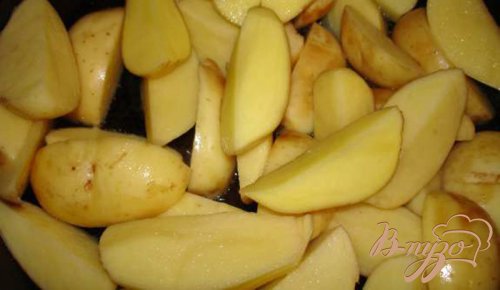 Картофель со специями и свежими травами Картофель со специями и свежими травами