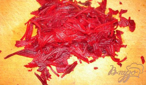Cалат с рукколой, свеклой и грейпфрутом Cалат с рукколой, свеклой и грейпфрутом