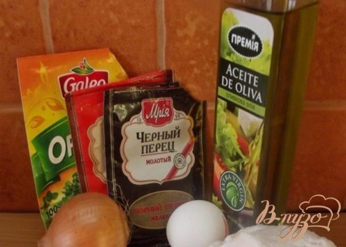 Украинские котлеты с салом и чесноком Украинские котлеты с салом и чесноком