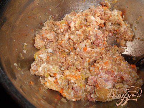 Нежнее тесто и вкусная начинка для пелеменей Нежнее тесто и вкусная начинка для пелеменей