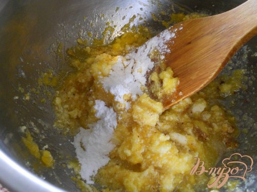 Пирог с грушами и вишней Пирог с грушами и вишней