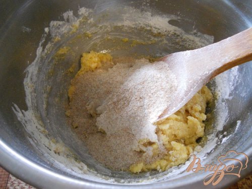 Пирог с грушами и вишней Пирог с грушами и вишней