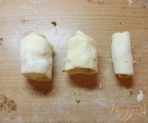 Булочки с корицей и изюмом Булочки с корицей и изюмом