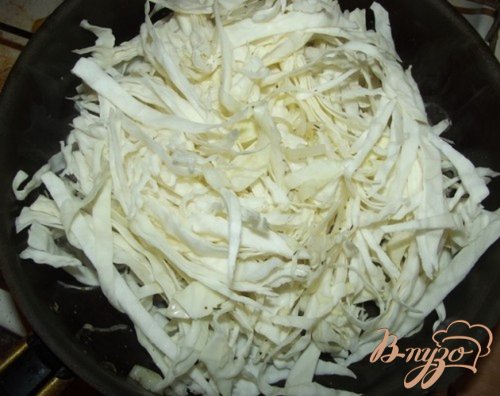 Капуста тушеная с куриными сердечками Капуста тушеная с куриными сердечками