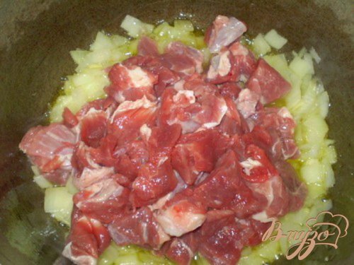 Говядина тушеная с овощами Говядина тушеная с овощами