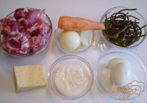 Мясо тушенное в духовке с овощами Мясо тушенное в духовке с овощами