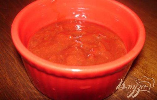 Отварная говядина под сливовым соусом Отварная говядина под сливовым соусом