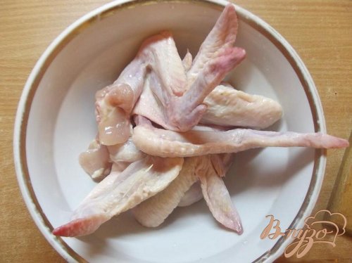 Куриные крылышки в кислом маринаде Куриные крылышки в кислом маринаде