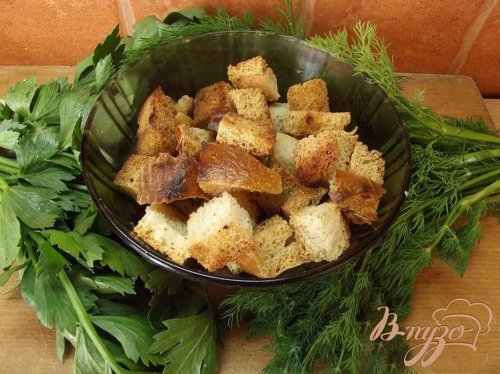 Суповые сухарики с травами Суповые сухарики с травами