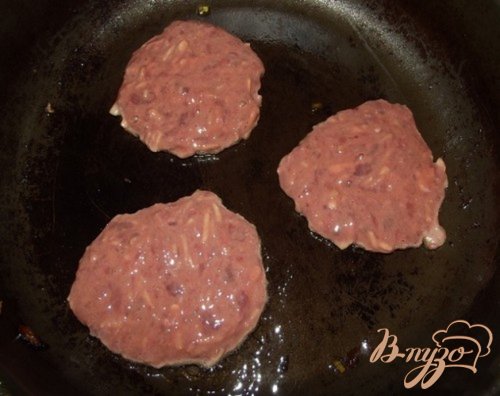 Печеночные оладьи с яблоками Печеночные оладьи с яблоками