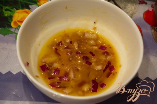 Салат с брюссельской капустой и изюмом Салат с брюссельской капустой и изюмом