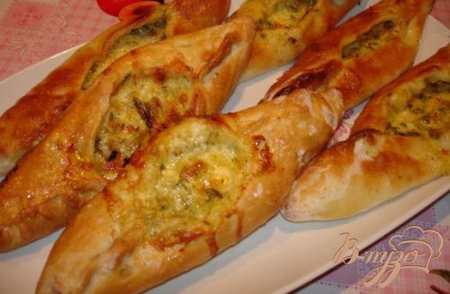 Аджарские хачапури (с яйцом и без него) Аджарские хачапури (с яйцом и без него)