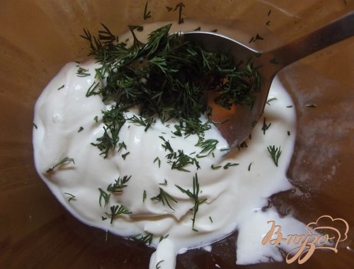 Куриная грудка под чесночным соусом Куриная грудка под чесночным соусом