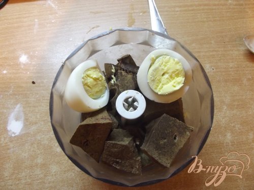 Паштет из говяжьей печенки с яйцом Паштет из говяжьей печенки с яйцом