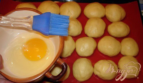 Минибулочки с карамелью Минибулочки с карамелью