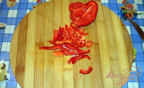 Легкий салат с курицей без майонеза Легкий салат с курицей без майонеза