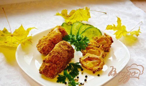 Рулетики куриные с ветчиной и ананасом Рулетики куриные с ветчиной и ананасом