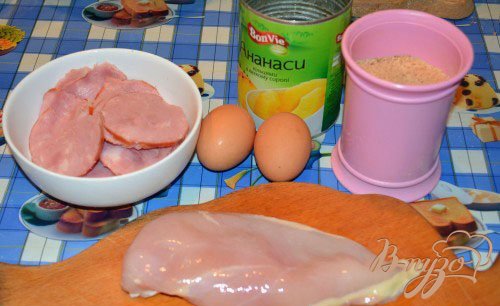 Рулетики куриные с ветчиной и ананасом Рулетики куриные с ветчиной и ананасом