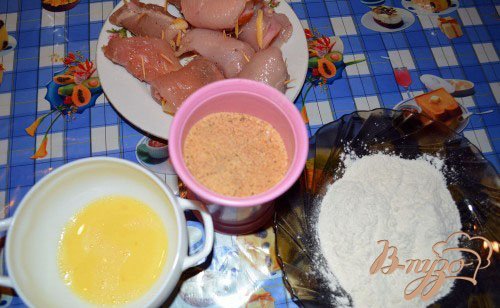 Рулетики куриные с ветчиной и ананасом Рулетики куриные с ветчиной и ананасом