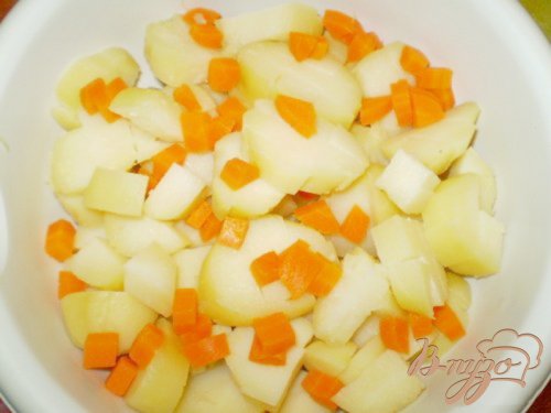 Теплый салат из картофеля с каперсами Теплый салат из картофеля с каперсами