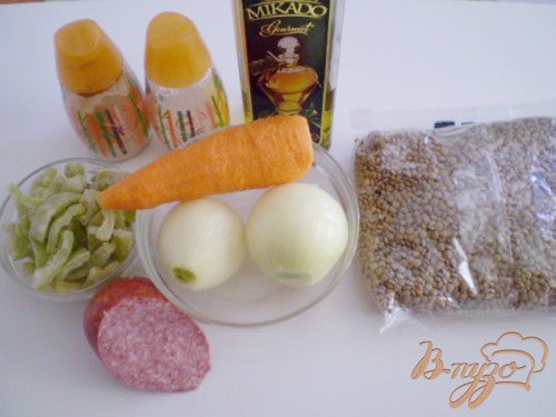 Чечевица с овощами и копченой колбасой Чечевица с овощами и копченой колбасой