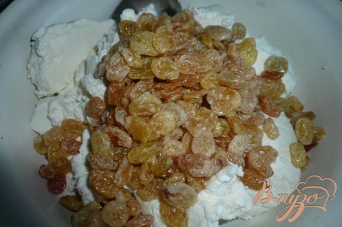 Пирожки с творогом и изюмом Пирожки с творогом и изюмом