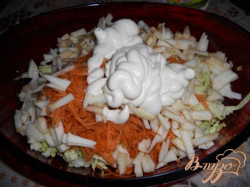 Легкий салат с пекинской капустой Легкий салат с пекинской капустой