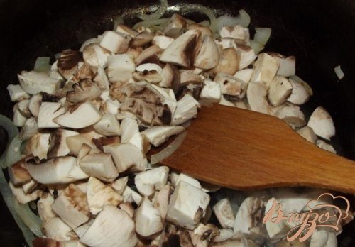 Пирог с шампиньонами Пирог с шампиньонами