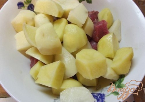 Зпеченные овощи с мясом в виноградном соке Зпеченные овощи с мясом в виноградном соке