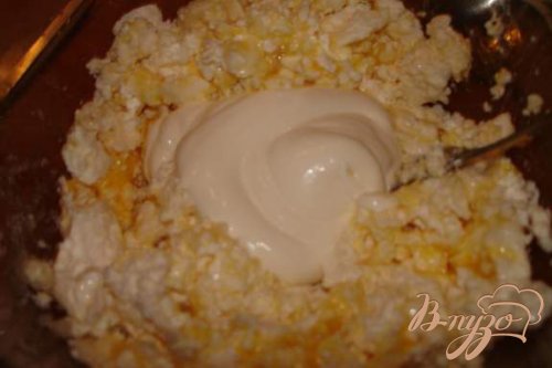 Манные сырники с изюмом Манные сырники с изюмом