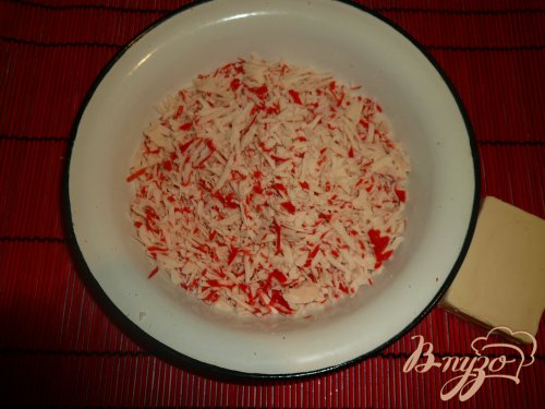 Рулет из лаваша с крабовым мясом и болгарским перцем Рулет из лаваша с крабовым мясом и болгарским перцем