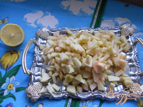Яблочно-лимонная шарлотка Яблочно-лимонная шарлотка