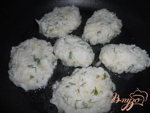 Котлетки аппетитные без мяса но с сыром Котлетки аппетитные без мяса но с сыром