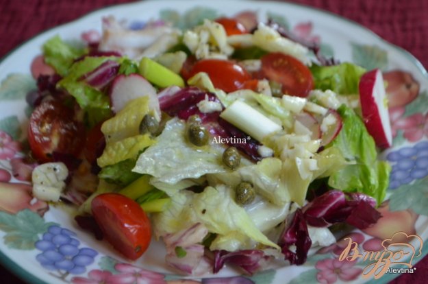 Салат овочевий з часниковою заправкою. як приготувати з фото