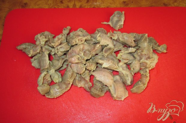 Гуляш из куриных пупков Гуляш из куриных пупков