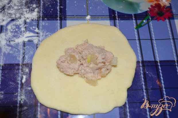 Вареники с мясом курицы Вареники с мясом курицы
