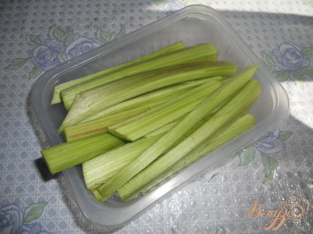 Компот из ревеня с мёдом Компот из ревеня с мёдом
